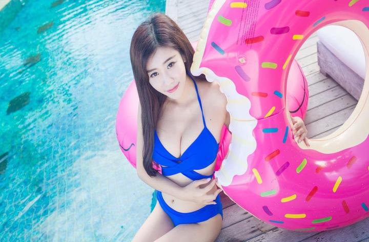 现代音乐风格的融入